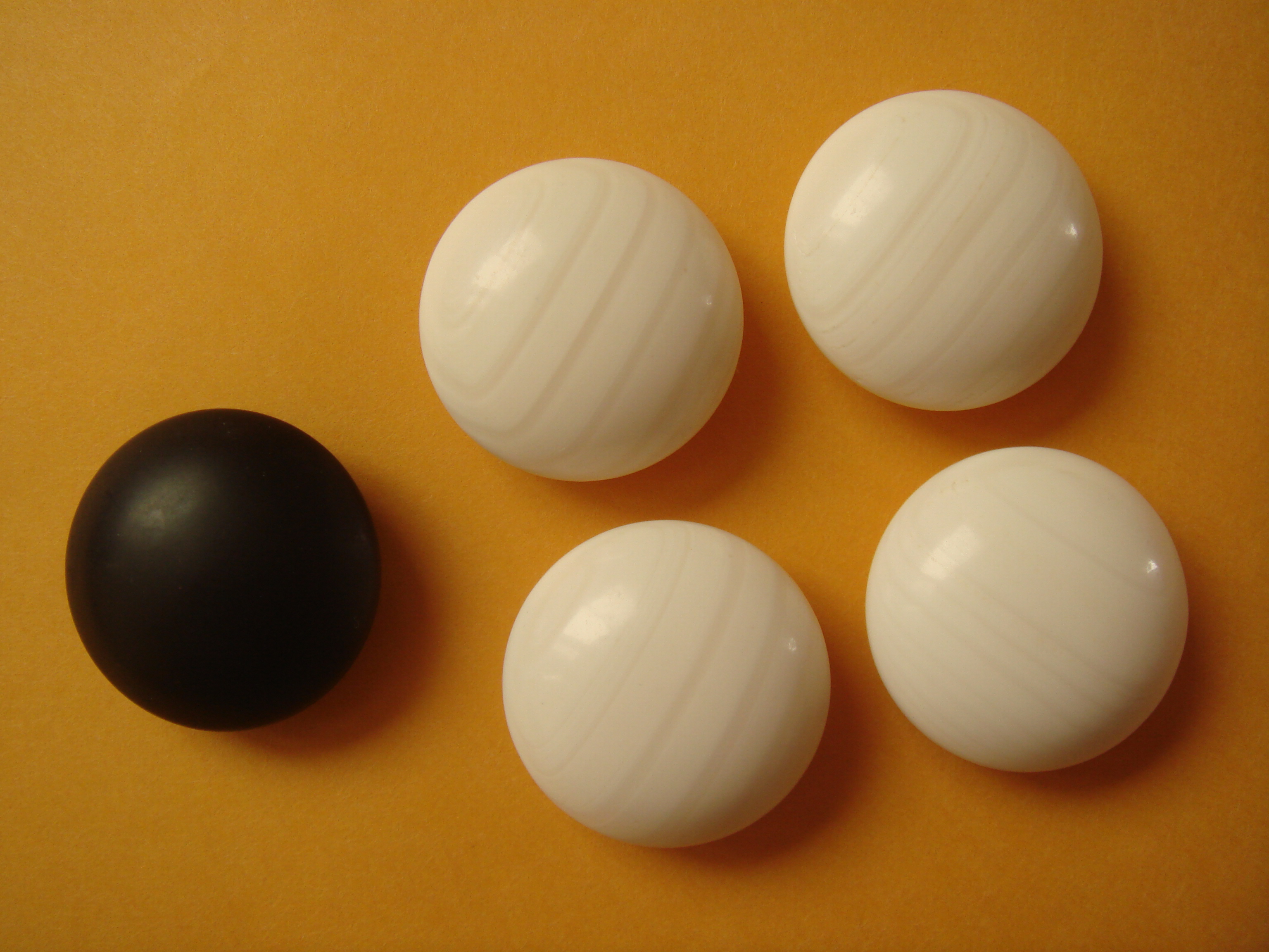 2014_05May_15-2_Shell_stones.jpg