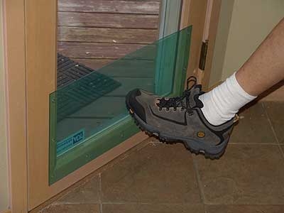 kick3.jpg